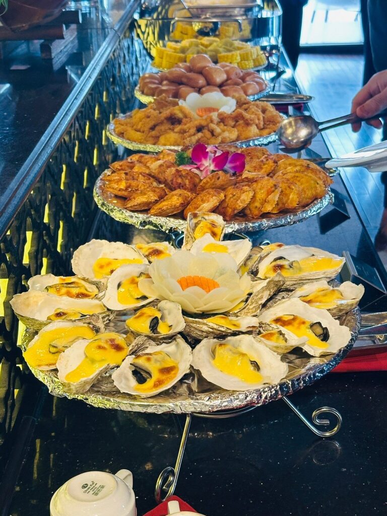 • Thực đơn không thịt (có hải sản)