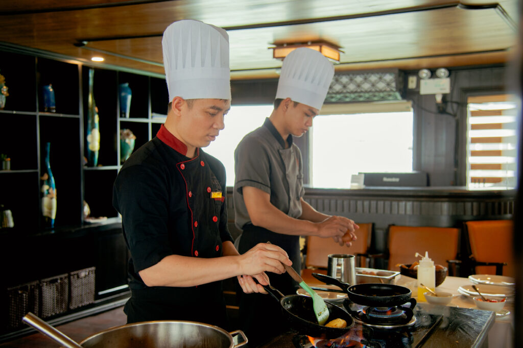 Làm sao để trao đổi yêu cầu ăn uống một cách hiệu quả?