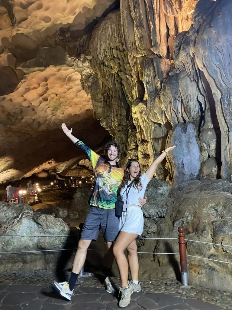 Sung Sot Cave 